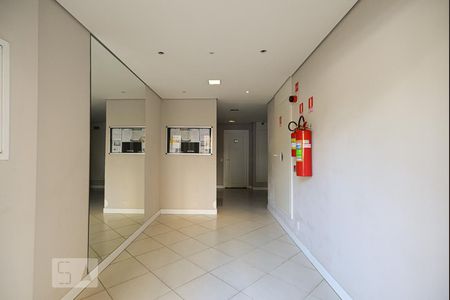 Apartamento para alugar com 41m², 2 quartos e sem vagaHall social