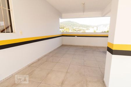 Studio para alugar com 25m², 1 quarto e 1 vaga Studio para alugar com 25m², 1 quarto e 1 vagaGaragem