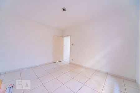 Casa para alugar com 40m², 1 quarto e 1 vagaQuarto 