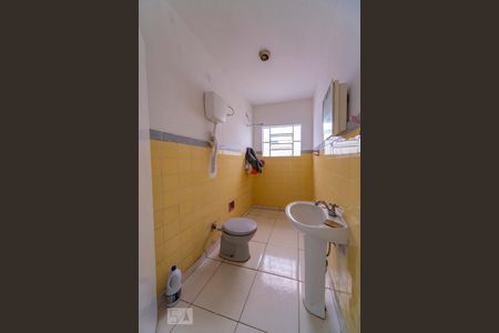 Banheiro de casa para alugar com 1 quarto, 40m² em Vila Bela Vista, Santo André