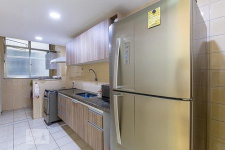 Apartamento à venda com 70m², 2 quartos e 1 vaga Apartamento à venda com 70m², 2 quartos e 1 vagaCozinha