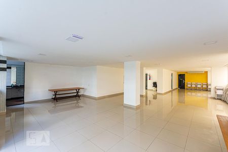 Apartamento à venda com 70m², 2 quartos e 1 vaga Apartamento à venda com 70m², 2 quartos e 1 vagaÁrea comum - Salão de festas