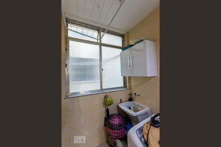 Apartamento à venda com 70m², 2 quartos e 1 vaga Apartamento à venda com 70m², 2 quartos e 1 vagaÁrea de Serviço