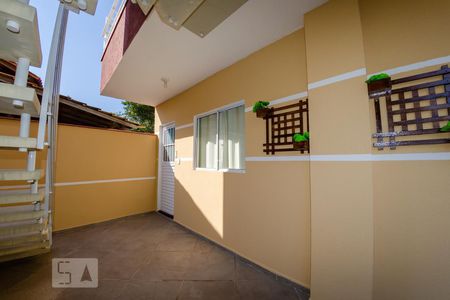 Studio para alugar com 28m², 1 quarto e sem vaga Studio para alugar com 28m², 1 quarto e sem vagaEntrada