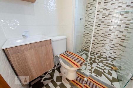 Banheiro de kitnet/studio para alugar com 1 quarto, 28m² em São João do Rio Vermelho, Florianópolis