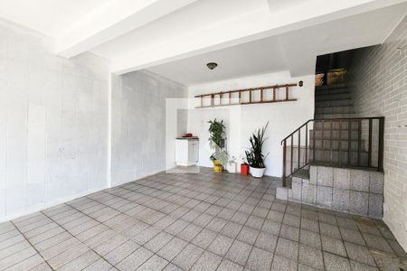 Garagem de casa à venda com 3 quartos, 165m² em Nova Petrópolis, São Bernardo do Campo