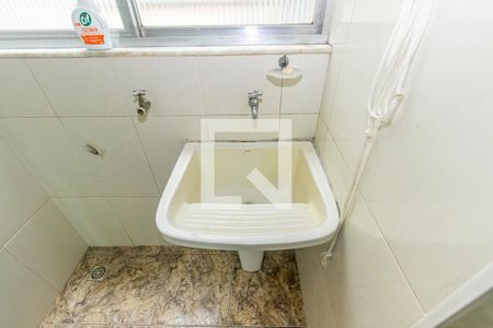 Apartamento para alugar com 68m², 2 quartos e 1 vagaCozinha e Área de Serviço