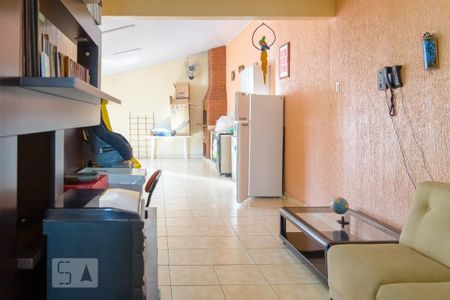 Casa à venda com 130m², 3 quartos e 3 vagasChurrasqueira