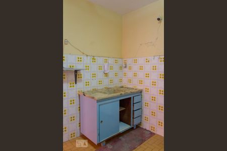 Casa à venda com 130m², 3 quartos e 3 vagasCozinha fundos