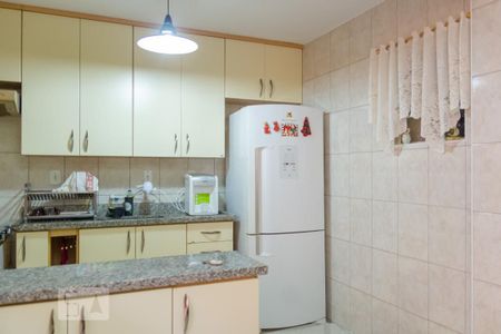 Casa à venda com 130m², 3 quartos e 3 vagasCozinha