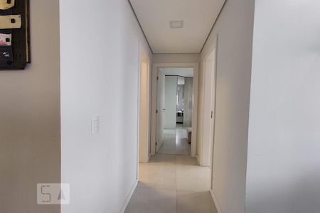 Corredor de apartamento para alugar com 2 quartos, 76m² em Marechal Rondon, Canoas