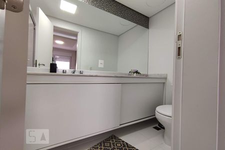 Apartamento para alugar com 76m², 2 quartos e 2 vagasBanheiro da Suíte