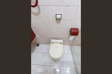 Casa para alugar com 80m², 2 quartos e sem vaga Casa para alugar com 80m², 2 quartos e sem vagaBanheiro suite