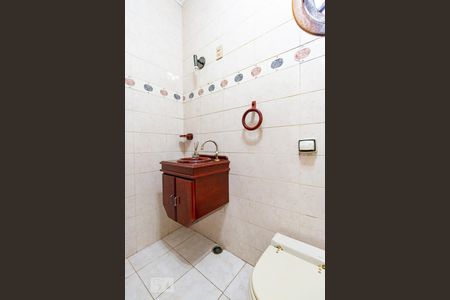 Casa para alugar com 80m², 2 quartos e sem vaga Casa para alugar com 80m², 2 quartos e sem vagaBanheiro suite