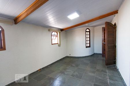 Sala de casa para alugar com 2 quartos, 80m² em Vila Ré, São Paulo