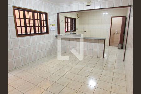Casa para alugar com 290m², 4 quartos e 3 vagasCozinha