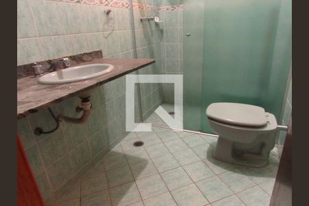 Casa para alugar com 290m², 4 quartos e 3 vagasBanheiro  2