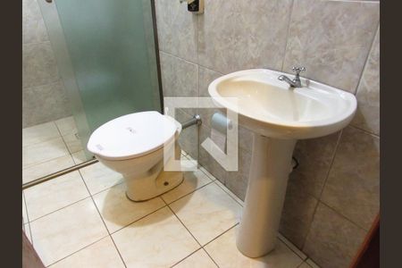 Casa para alugar com 290m², 4 quartos e 3 vagasBanheiro Social