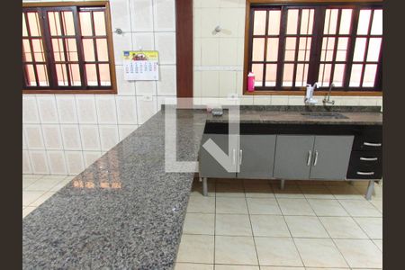 Casa para alugar com 290m², 4 quartos e 3 vagasCozinha