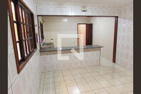 Casa para alugar com 290m², 4 quartos e 3 vagasCozinha