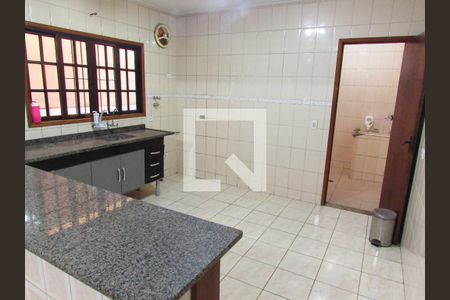 Casa para alugar com 290m², 4 quartos e 3 vagasCozinha