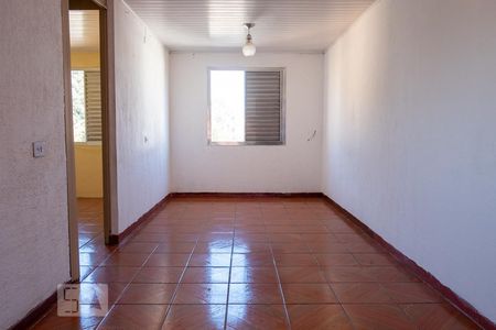 Sala de apartamento para alugar com 1 quarto, 35m² em Conjunto Residencial José Bonifácio, São Paulo
