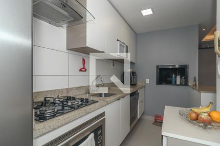 Cozinha de apartamento à venda com 2 quartos, 64m² em São Geraldo, Porto Alegre