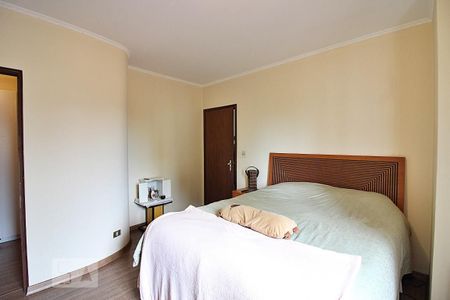 Casa à venda com 340m², 4 quartos e 4 vagasQuarto 1 - Suíte