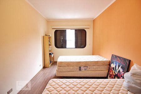 Casa à venda com 340m², 4 quartos e 4 vagasQuarto 2 - Suíte