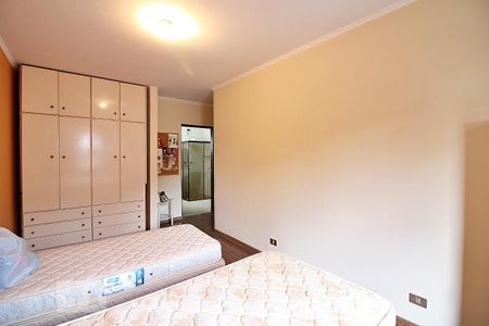 Casa à venda com 340m², 4 quartos e 4 vagasQuarto 2 - Suíte