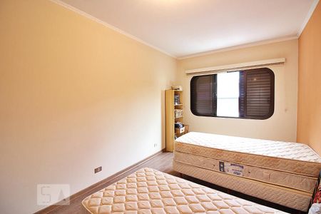 Casa à venda com 340m², 4 quartos e 4 vagasQuarto 2 - Suíte