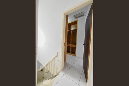 Casa à venda com 360m², 3 quartos e 6 vagasSuíte 01