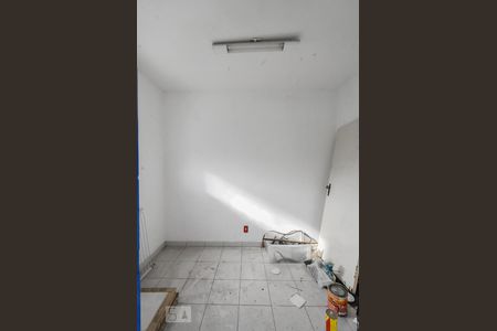 Casa à venda com 360m², 3 quartos e 6 vagasQuarto 01 externo