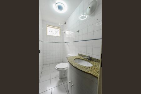 Casa à venda com 360m², 3 quartos e 6 vagasBanheiro Suíte 02