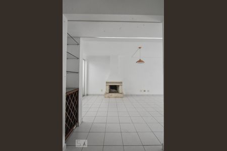 Casa à venda com 360m², 3 quartos e 6 vagasSala de Inverno