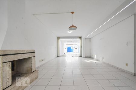 Casa à venda com 360m², 3 quartos e 6 vagasSala 01