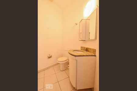 Casa à venda com 360m², 3 quartos e 6 vagasLavabo