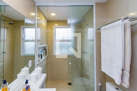 Apartamento à venda com 178m², 3 quartos e 3 vagasBanheiro da Suíte 1