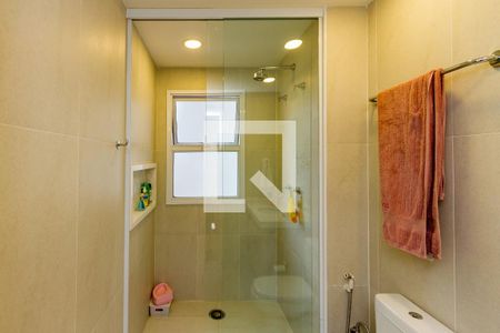 Apartamento à venda com 178m², 3 quartos e 3 vagasBanheiro da Suíte 2