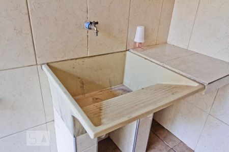 Casa para alugar com 90m², 2 quartos e 2 vagasÁrea de Serviço