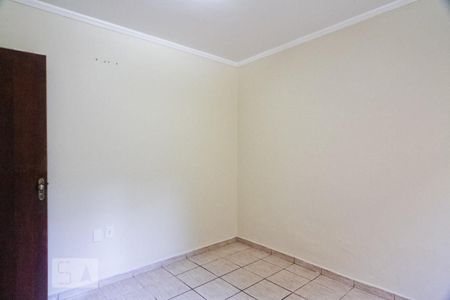Casa para alugar com 90m², 2 quartos e 2 vagasQuarto 2