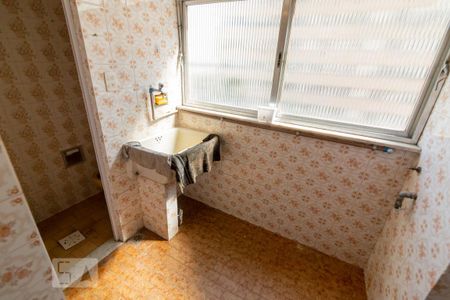 Área de Serviço de apartamento para alugar com 2 quartos, 57m² em Praça da Bandeira, Rio de Janeiro