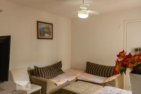 Sala de apartamento para alugar com 2 quartos, 42m² em Campo Grande, Rio de Janeiro
