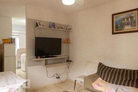 Sala de apartamento para alugar com 2 quartos, 42m² em Campo Grande, Rio de Janeiro