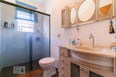 Casa à venda com 120m², 3 quartos e 1 vagaBanheiro 