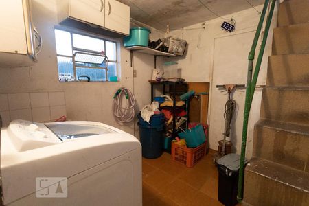 Casa à venda com 200m², 5 quartos e 2 vagasLavanderia