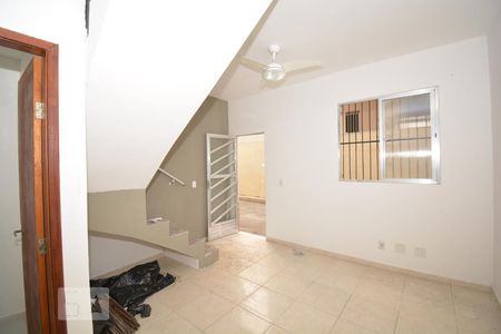 Sala de casa à venda com 3 quartos, 120m² em Cascadura, Rio de Janeiro