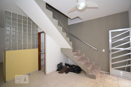 Sala de casa à venda com 3 quartos, 120m² em Cascadura, Rio de Janeiro