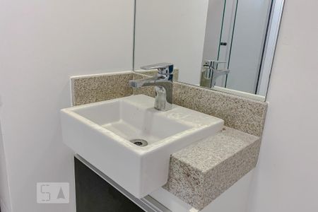 Studio para alugar com 35m², 1 quarto e sem vagaDetalhe Banheiro