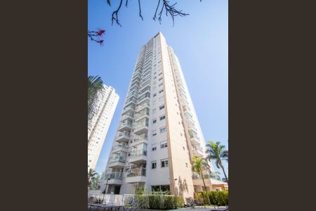 Apartamento para alugar com 64m², 2 quartos e 1 vagaFachada